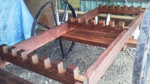 家に残っていた材を使ってベース作り